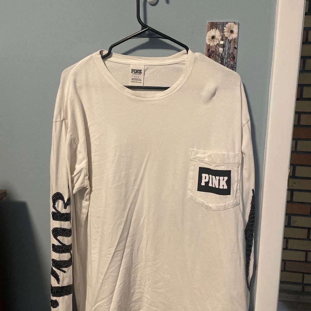 Long sleeve white pink shirt